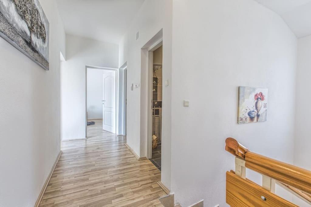 Вілла Luxury House Цесариця Екстер'єр фото